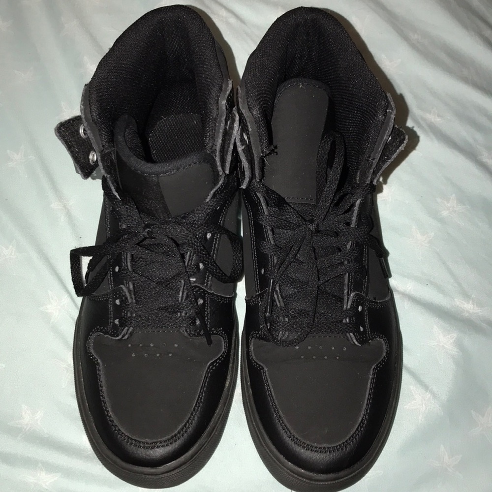Supras